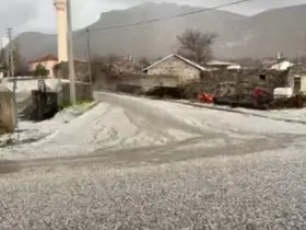 Karapınar’da dolu yağışı
