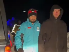 Karlı yollar aşıldı, hasta hastaneye ulaştırıldı
