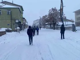 Karlıova’da  eğitime 1 gün ara verildi
