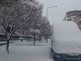 Kars’ta 212 köy yolu ulaşıma kapandı
