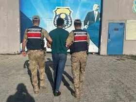 Kars’ta 8 yıl hapis cezası bulunan 1 kişi yakalandı
