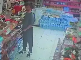 Kasada duran cep telefonunu çaldı
