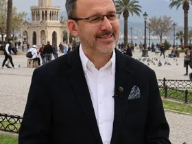 Kasapoğlu: "9 Eylül, destansı mücadelenin aydınlık bir zaferle taçlandığı gün"