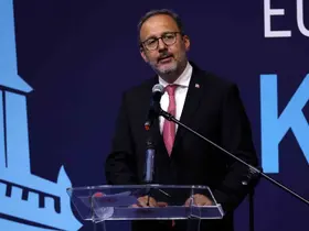 Kasapoğlu: "Belediyeler engelli bireyler için daha fazla çalışmalı"
