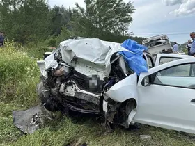 Kastamonu’da feci kaza: İstinat duvarına çarpan otomobildeki 3 kişi öldü, 1 kişi ağır yaralandı
