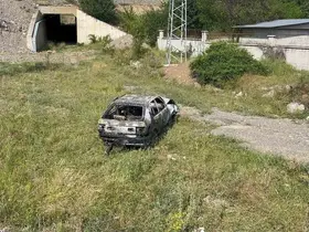 Kastamonu’da kamyonetle çarpışan otomobil yandı
