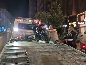 Katlanır plaka ile polise yakalanan motosiklet sürücüsüne 140 bin lira ceza
