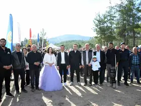 Kavaklıdere’de 11.11 Saat 11.11’de: 11 Çift, "Ailem Bir Fidan" diyerek geleceğe nefes oldu
