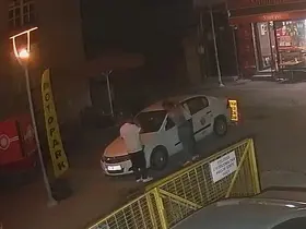 Kavgada boynu kesilen kişi 10 dakikada hastaneye yetiştirildi: Operasyon sonrası hayata tutundu
