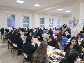 Kaymakam Algın, öğrencilerle iftar programına katıldı
