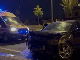 Kayseri’de kontrolden çıkan otomobil duvara çarptı: 1 yaralı
