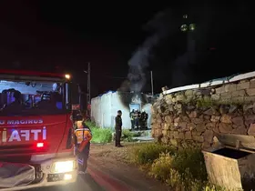 Kayseri’de metruk evde yangın
