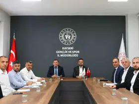 Kayseri’de Yamaç Paraşütü İstişare Toplantısı yapıldı
