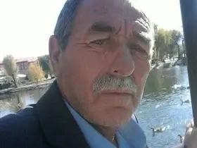 Kaza sonrası olay yerinden kaçmak isteyen şahıs, minibüsü vatandaşların ve polisin üzerine sürdü: 1 ölü, 1’i polis 2 yaralı
