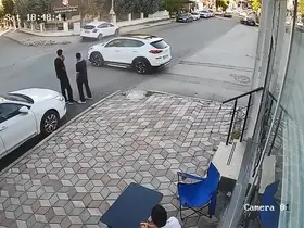 Kazaya sebebiyet veren cip, bir şey olmamış gibi olay yerinden uzaklaştı
