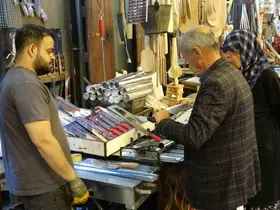 Kebap şişleri bayram için hazırlanıyor
