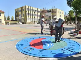Kepez Belediyesi’nden okullara bakım, onarım ve temizlik desteği
