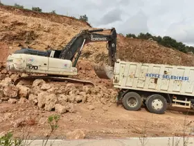 Kepez’de heyelan riskine müdahale
