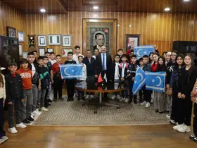 Kerkük’ten Erzurum’a uzanan eğitim köprüsü: Başarılı öğrenciler Rektör Hacımüftüoğlu’nun misafiri oldu
