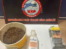 Keşan’da aranan 2 şüpheli yakalanırken 31,36 gram uyuşturucu ele geçirildi
