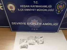 Keşan’da polisin üst araması yaptığı şüpheliden uyuşturucu ele geçirildi
