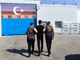 Kesinleşmiş 10’ar yıl cezayla aranan 2 şahıs yakalandı
