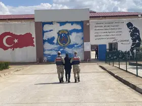 Kesinleşmiş 22 yıl cezayla aranan şahıs yakalandı
