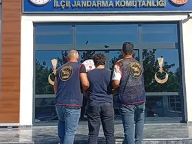 Kesinleşmiş 28 yıl cezayla aranan şahıs yakalandı

