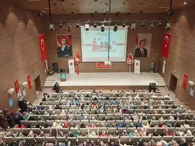 Kırıkhan’da "Peygamberimiz ve Güzel Ahlak" konferansı düzenlendi
