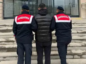 Kırıkkale’de dolandırıcılıktan aranan hükümlü jandarma tarafından yakalandı
