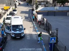 Kırsal mahallelerin öğrencileri servisle tanıştı
