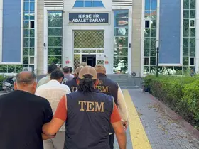 Kırşehir merkezli FETÖ operasyonunda 8 gözaltı