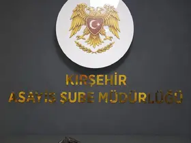 Kırşehir’de denetimlerde silah ve kesici alet ele geçirildi
