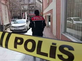 Kırşehir’de husumetli kavgası: Kahvehaneye kurşun sıktı, 2 kişi yaralandı
