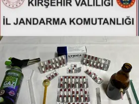 Kırşehir’de jandarma yol kontrolünde uyuşturucu hap ele geçirdi

