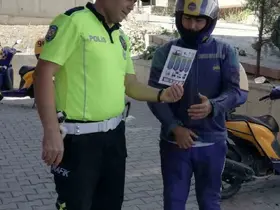 Kırşehir’de motokuryelere bilgilendirme faaliyeti
