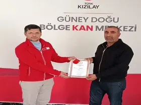 Kızılay’dan duyarlı vatandaşa anlamlı ödül
