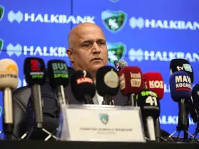 Kocaelispor Başkanı Durul: "Keita’nın bir kıza aşık olduğu için gittiği söyleniyor"
