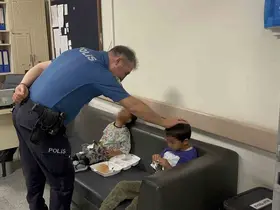 Kocası tarafından darbedilen kadın ağır yaralandı, 2 çocuğunu polis koruma altına aldı
