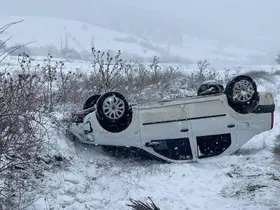 Kontrolde çıkan araç takla attı, sürücüsü yaralandı

