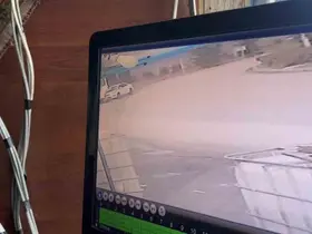 Kontrolden çıkan otomobilin çarptığı tırın deposu patladı
