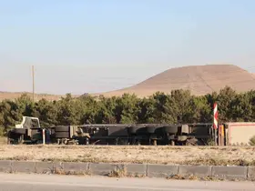 Kontrolden çıkan tır devrildi: 1 yaralı