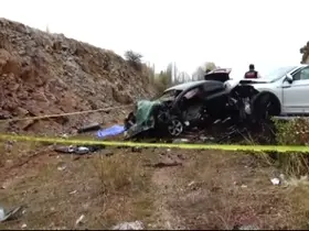 Konya'da otomobiller çarpıştı: 1 ölü, 3 yaralı