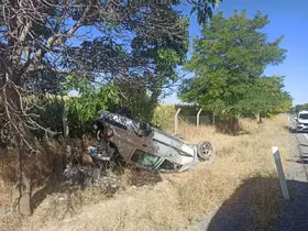 Konya'da otomobil takla attı: 2 çocuk yaralı