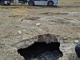 Konya’da TIR’ın Altında Zemin Çöktü!
