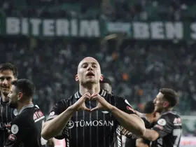Konyaspor’da Blaz Kramer fedakarlığı: Menisküsüne rağmen oynuyor!