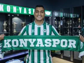 Konyaspor'un yeni golcüsü Mısır'dan! 3 yıllık sözleşme imzalandı
