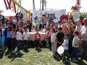 Koruyucu aileler ve çocuklar festivalde buluştu
