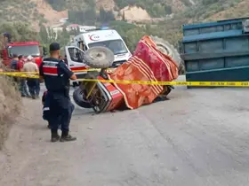 Köşk’te seyyar pide fırını taşıyan traktör devrildi: 1 ölü, 1 yaralı
