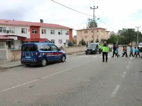Köy okullarının çevrelerinde güvenlik tedbirleri artırıldı
